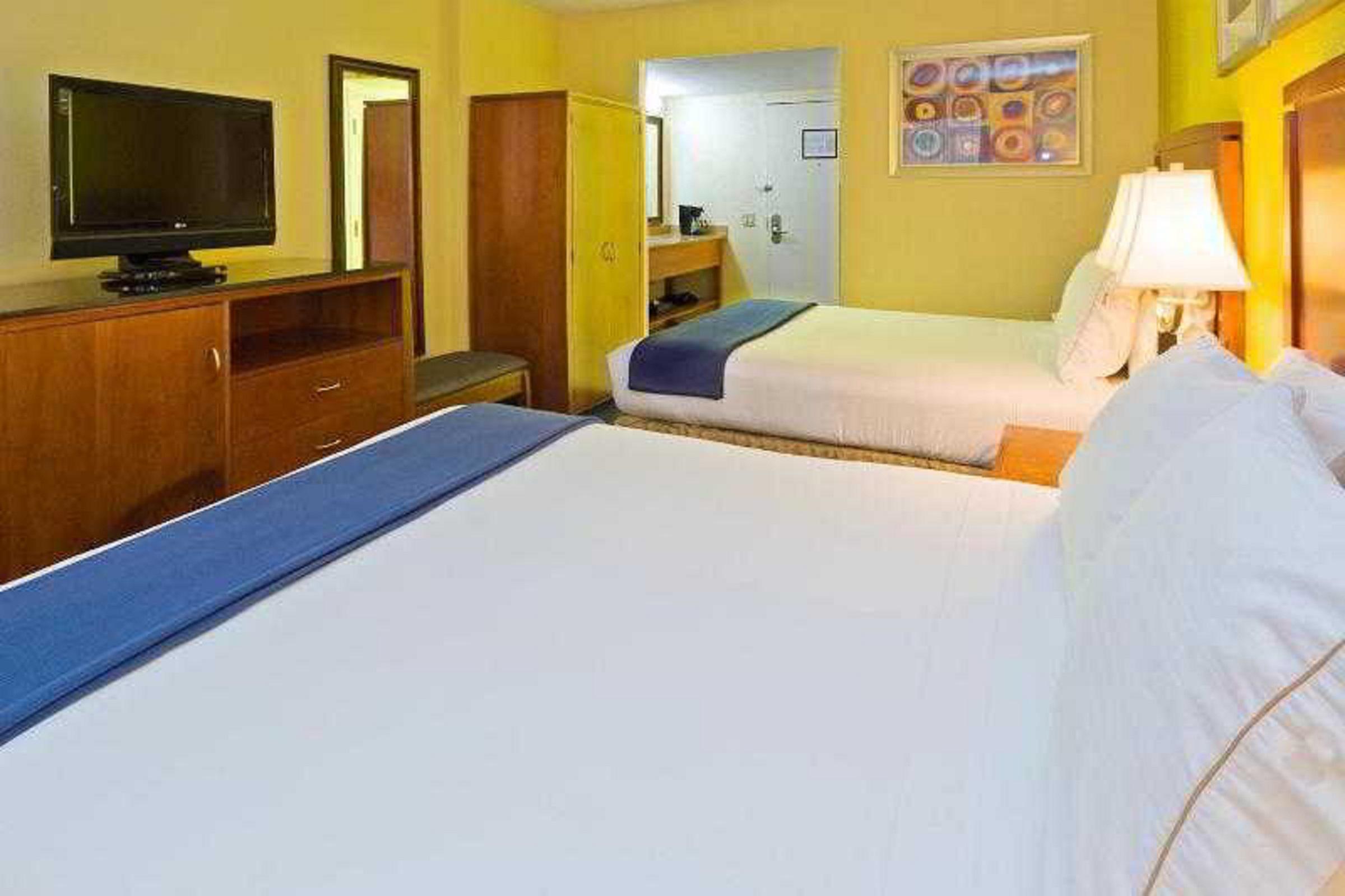 Holiday Inn Express Miami Airport Doral Area, An Ihg Hotel Room photo